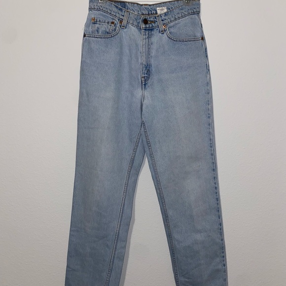 Vintage Levi’s 512s - Picture 3 of 6